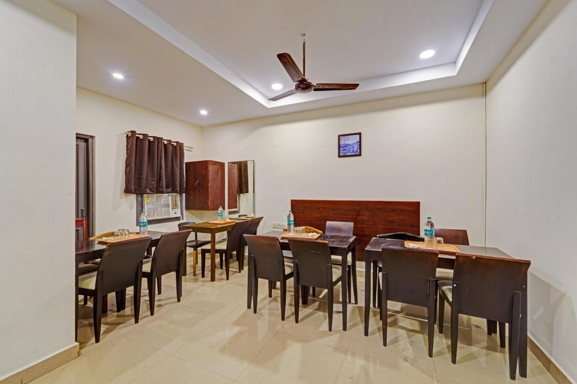 Super Townhouse G Silver Hotels Mount Road Chennai Luaran gambar