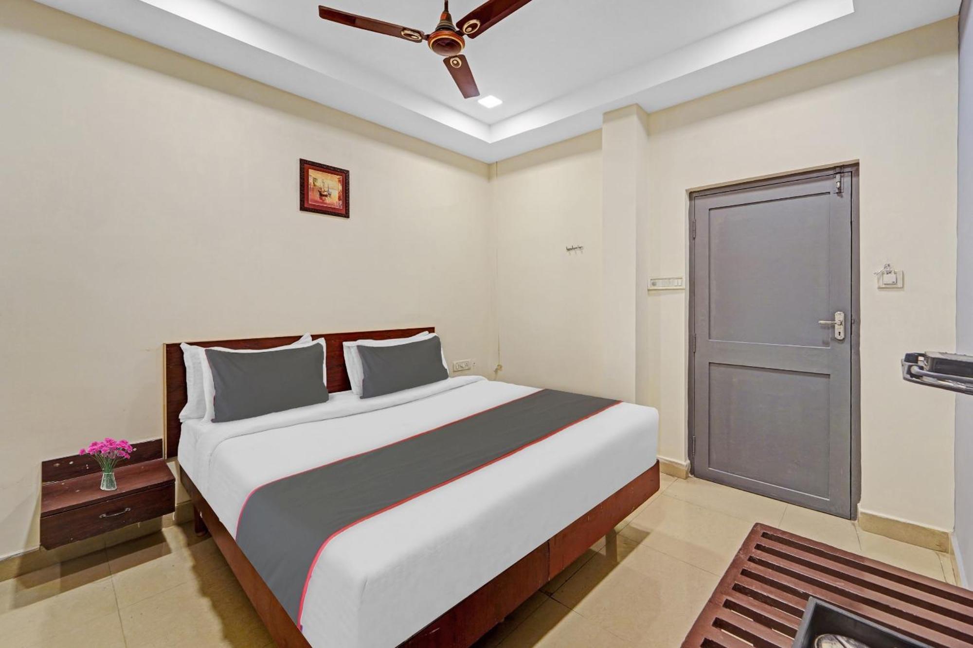 Super Townhouse G Silver Hotels Mount Road Chennai Luaran gambar